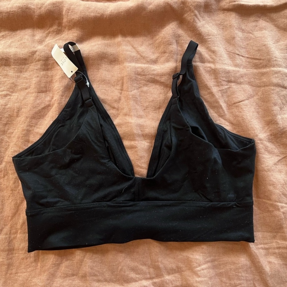 Bundle* GAP ‘Love’ Triangle Bralette. Black & Beige. 
Size L. NWT - Picture 2 of 4